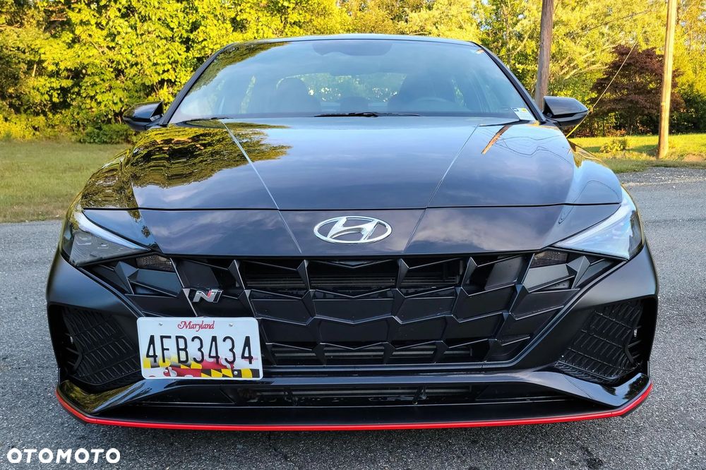 Hyundai Elantra - 3