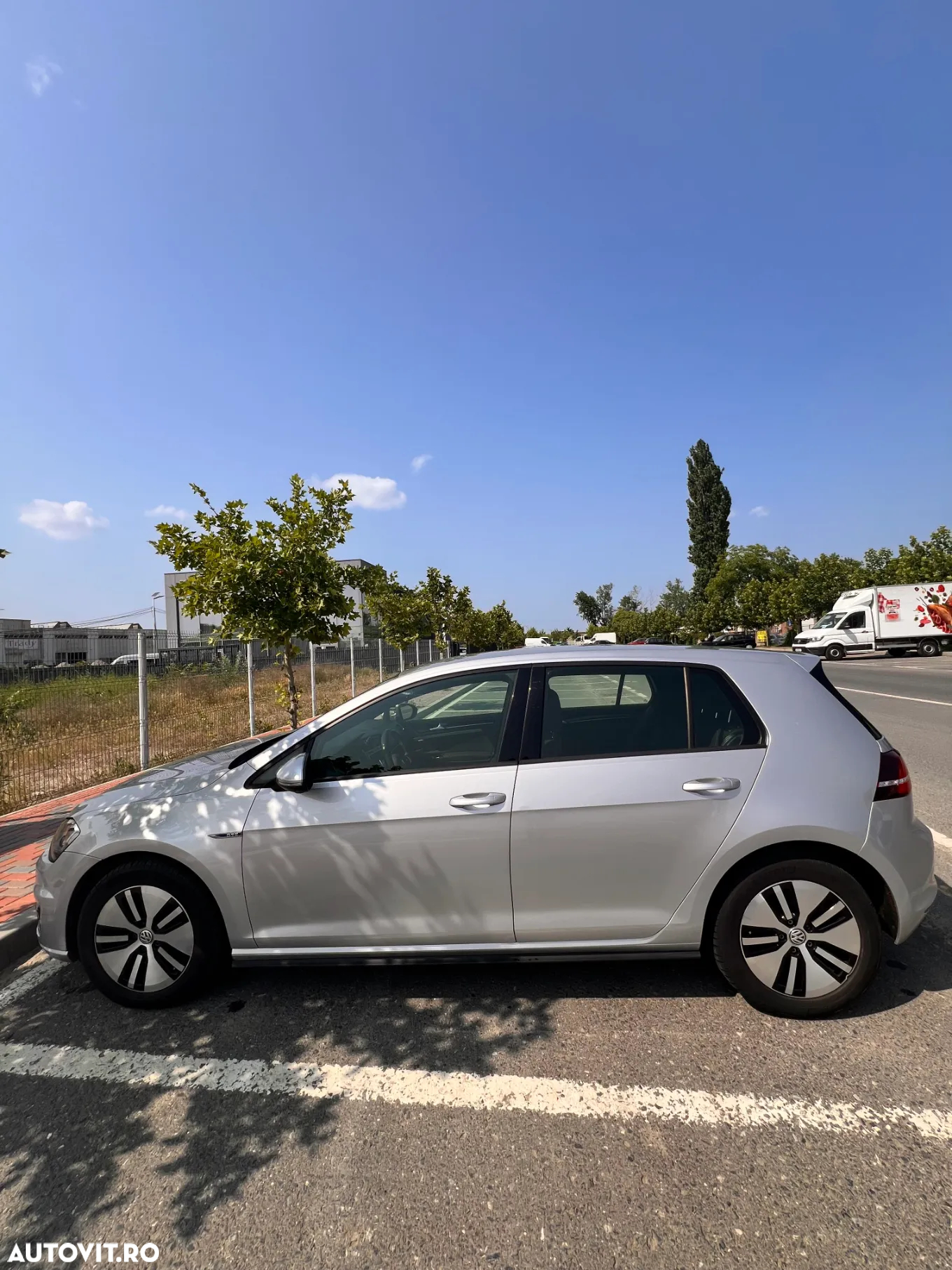 Volkswagen Golf - 5