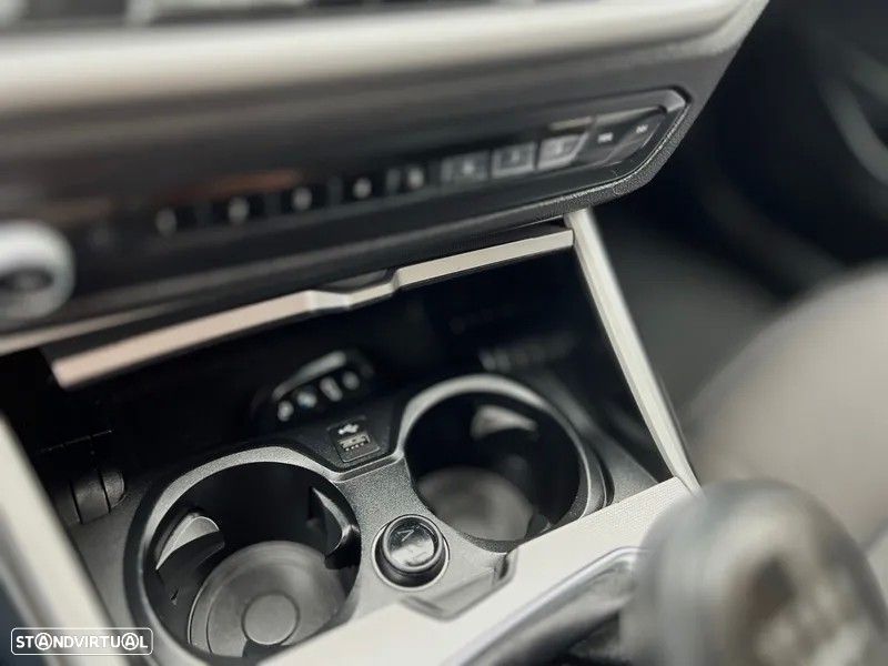BMW 318 d Corporate Edition - 18