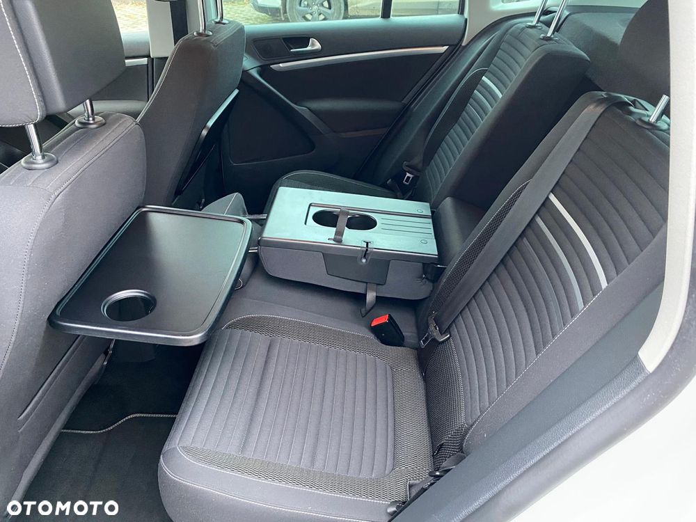 Volkswagen Tiguan 2.0 TDI DPF 4Motion BlueMotion Technology DSG Cup Sport & Style - 29