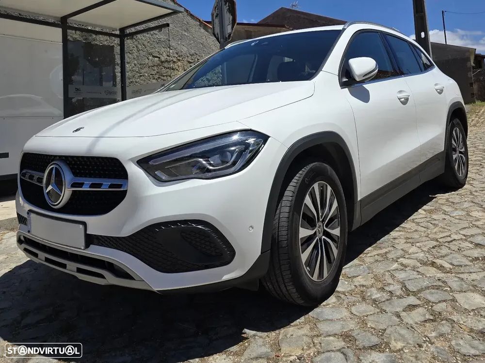 Mercedes-Benz GLA 220 d Style - 4