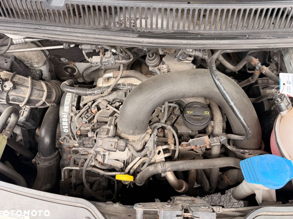 Volkswagen Transporter - 9
