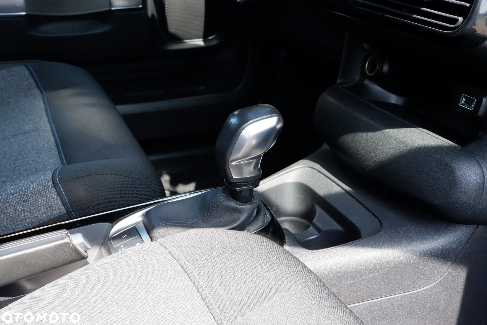 Citroën C4 Cactus Pure Tech 110 Stop&Start EAT6 Selection - 7