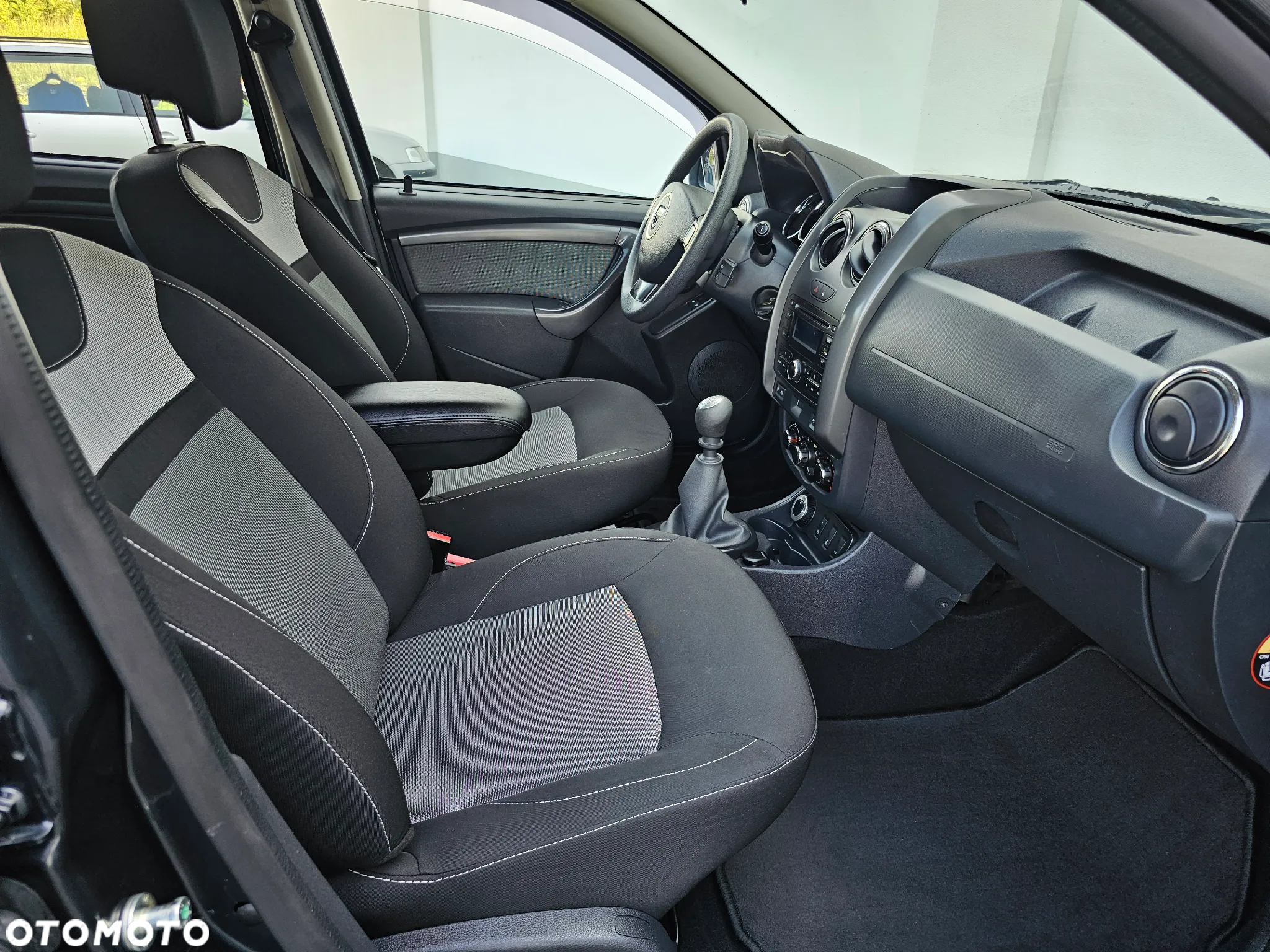 Dacia Duster dCi 110 4WD Comfort - 16