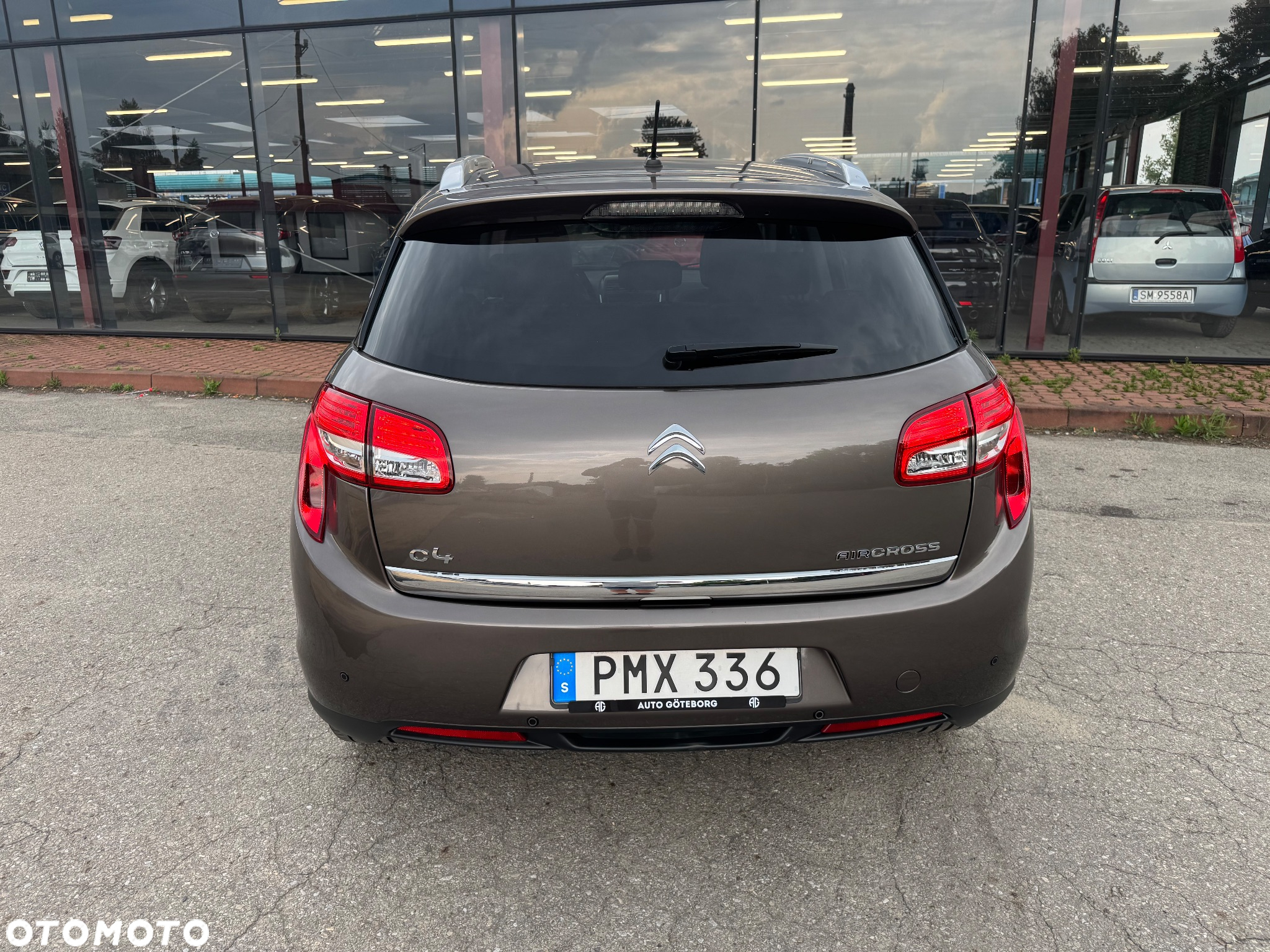 Citroën C4 Aircross e-HDi 115 Stop & Start 4WD Exclusive - 9