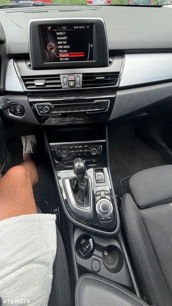 BMW Seria 2 218d Sport-Aut Sport Line - 17