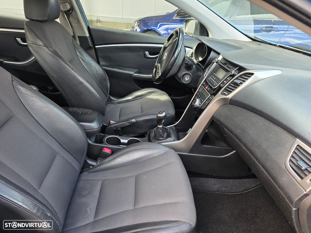 Hyundai i30 1.6 CRDI STyle - 12