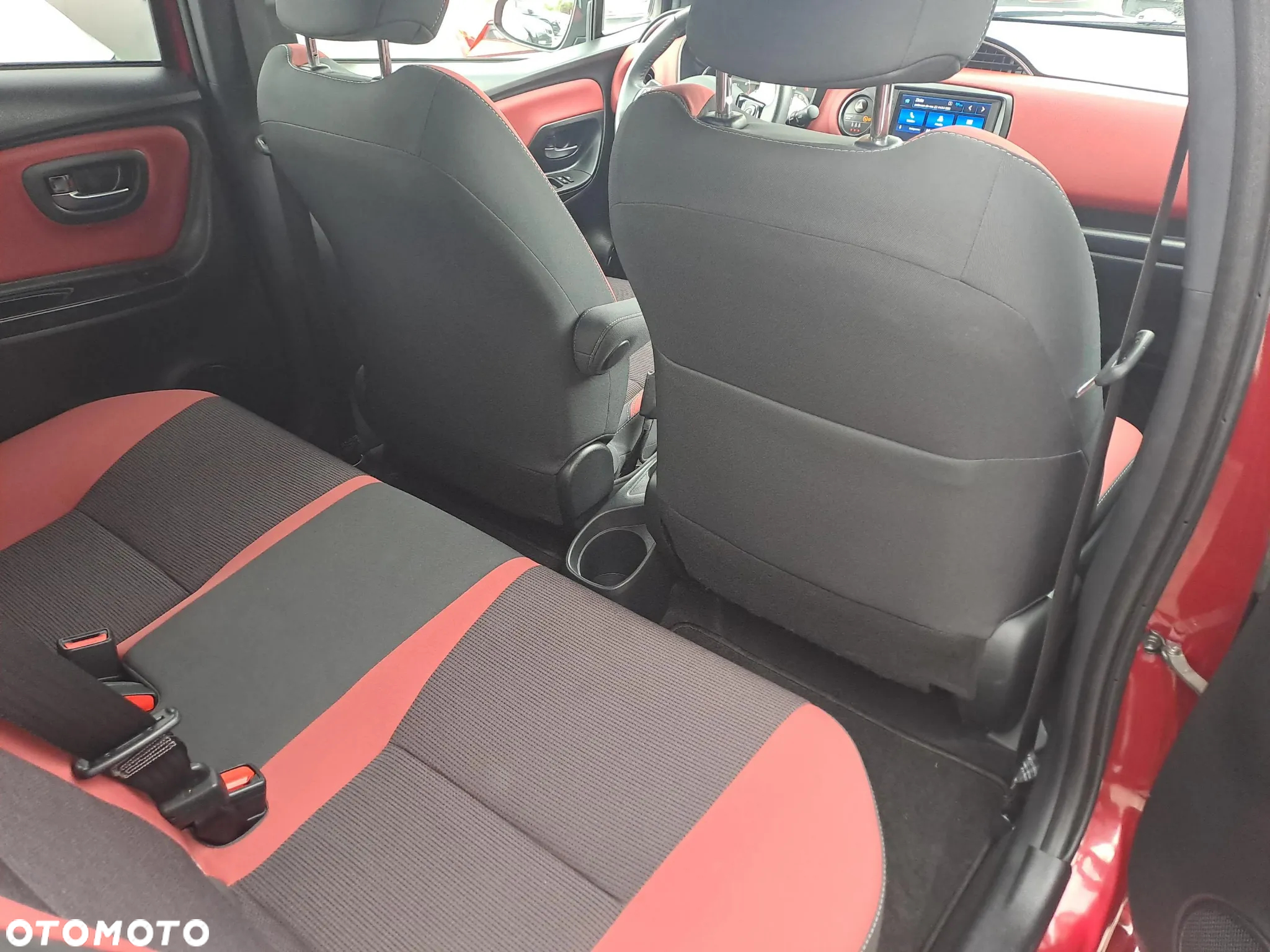 Toyota Yaris 1.5 Selection - 11