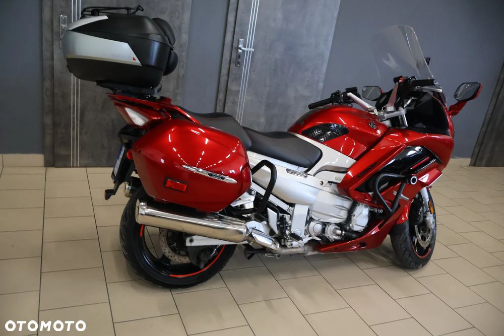 Yamaha FJR - 12