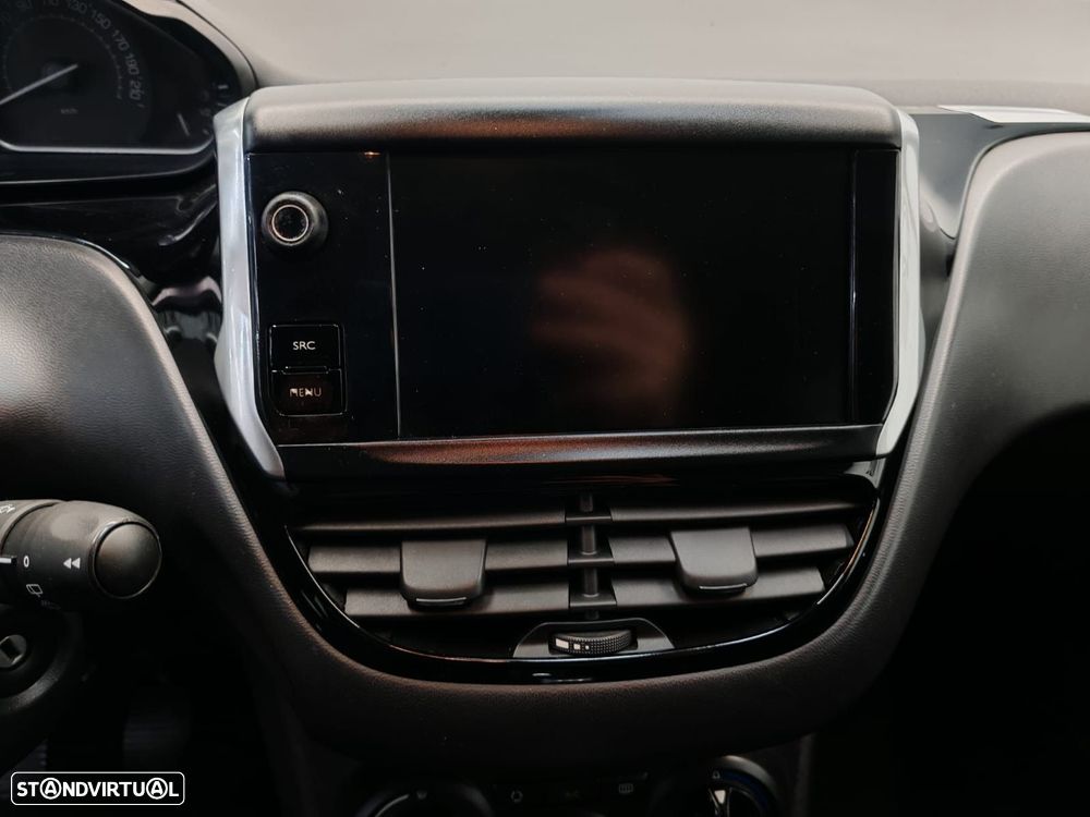 Peugeot 208 1.5 BlueHDi Signature - 19