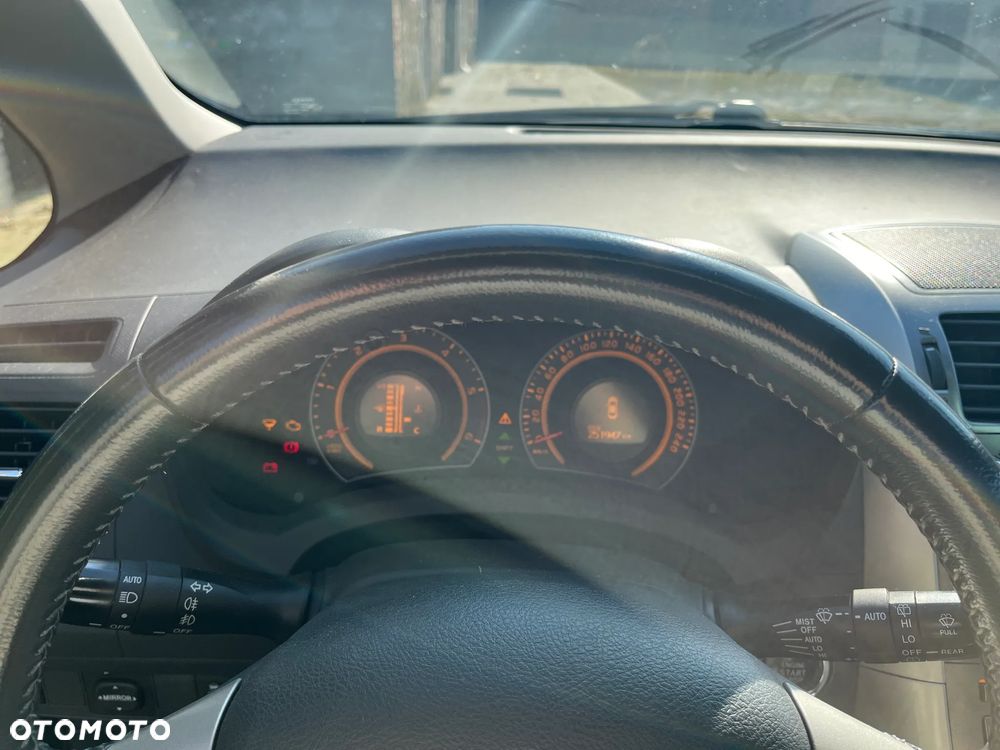 Toyota Auris 2.0 D-4D Team - 6