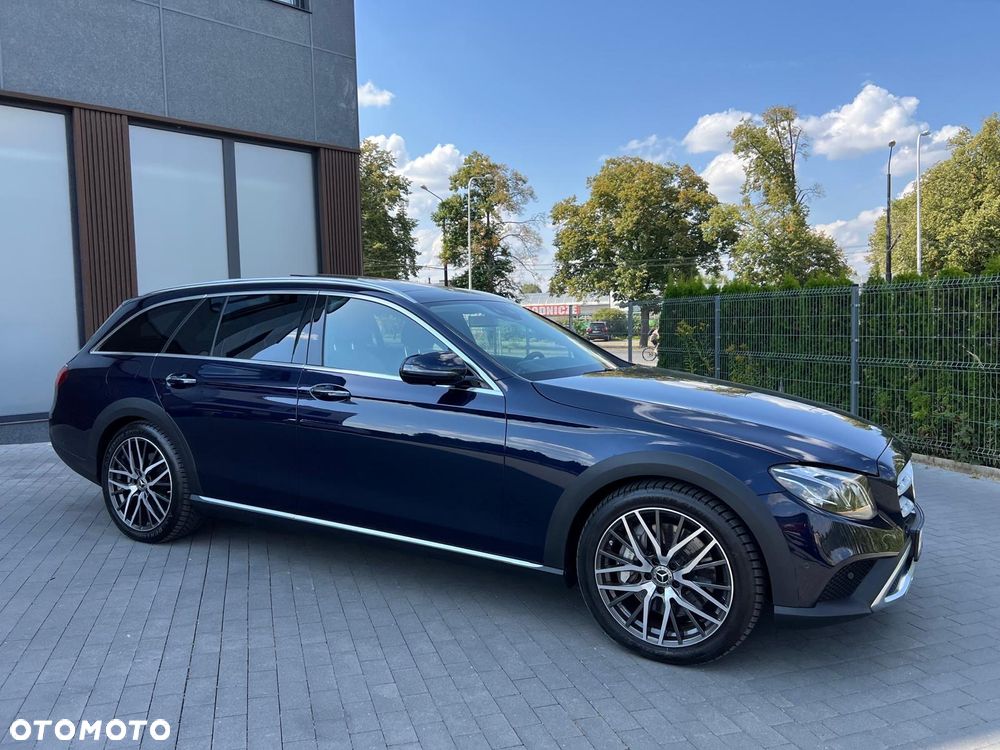 Mercedes-Benz Klasa E 400 d 4Matic T All-Terrain 9G-TRONIC Exclusive - 6