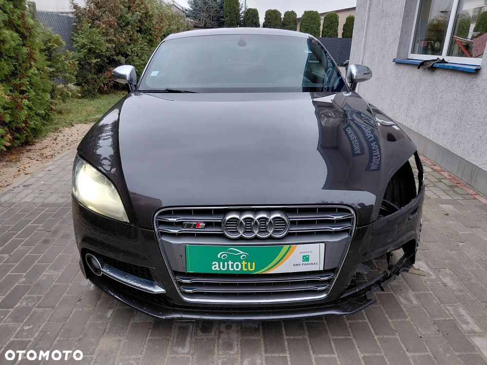 Audi TT S Coupé - 1