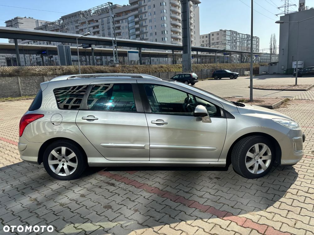 Peugeot 308 - 6