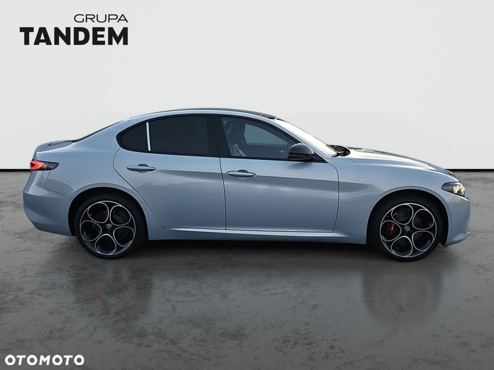 Alfa Romeo Giulia 2.0 Turbo Veloce Q4 - 4