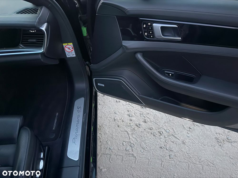 Porsche Panamera 4S E-Hybrid - 19