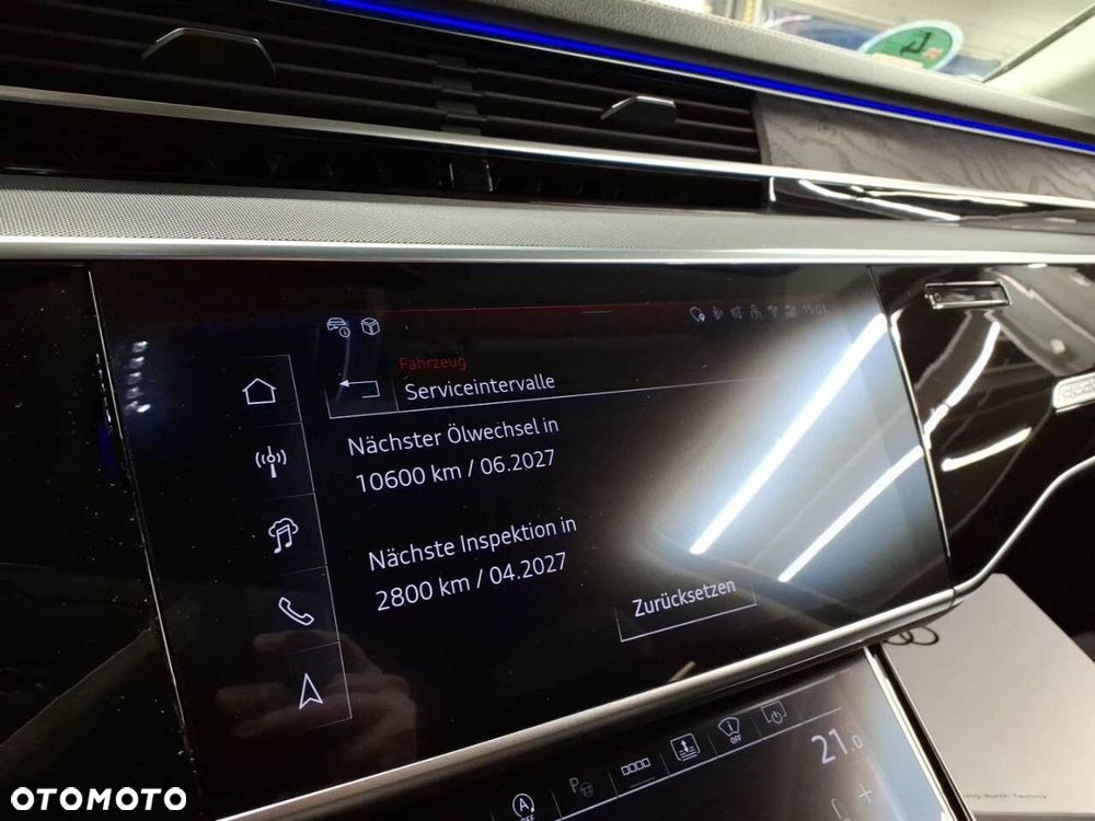 Audi A8 - 11