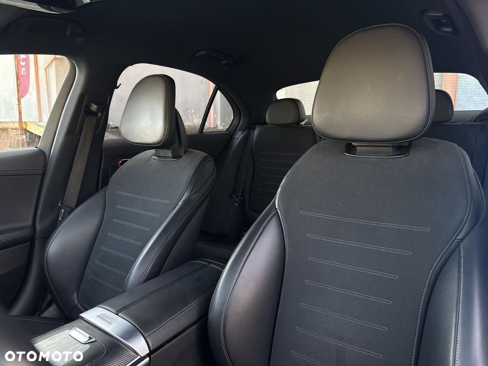 Mercedes-Benz Klasa C - 12