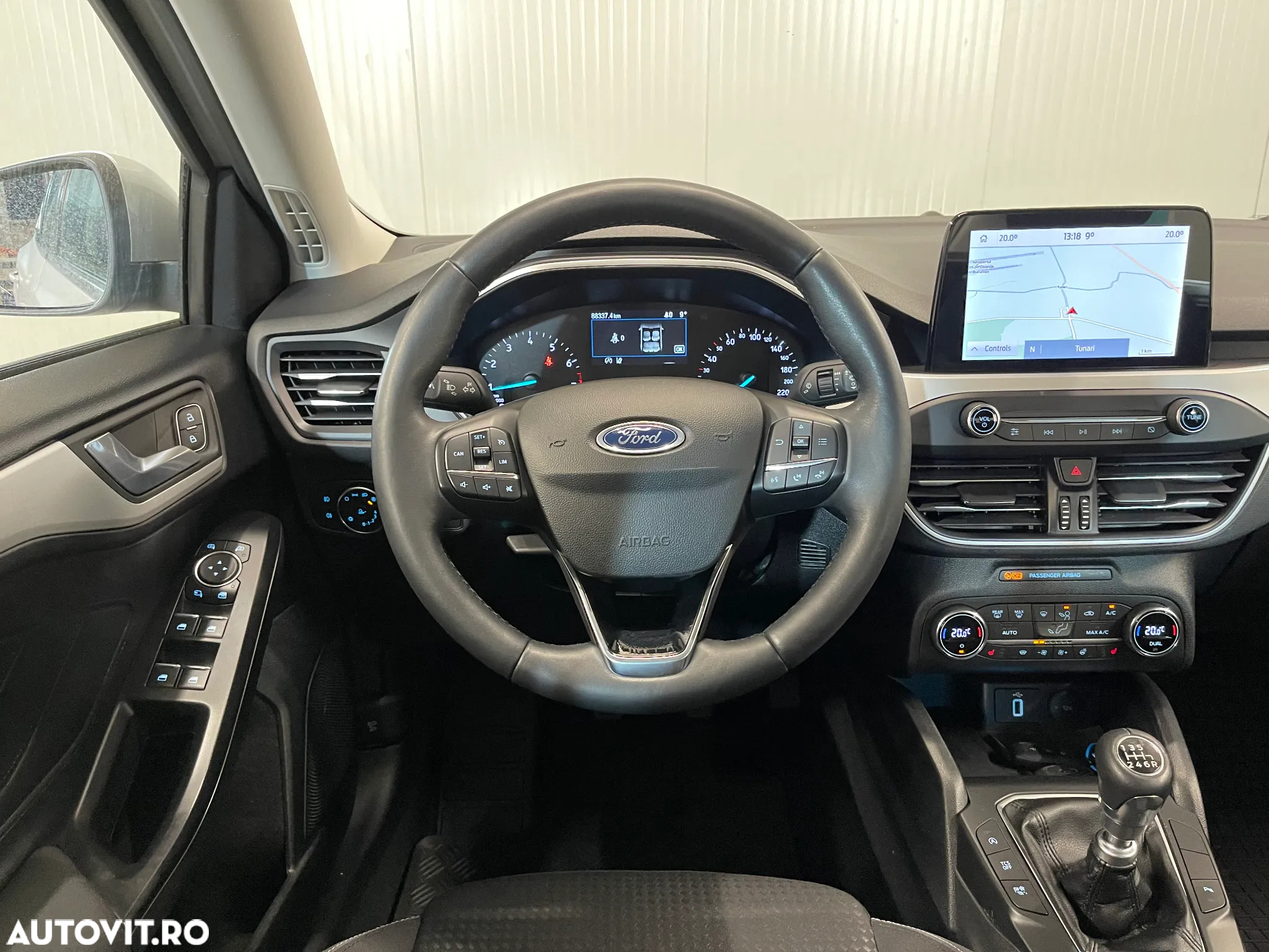 Ford Focus 1.0 EcoBoost Trend Edition - 6