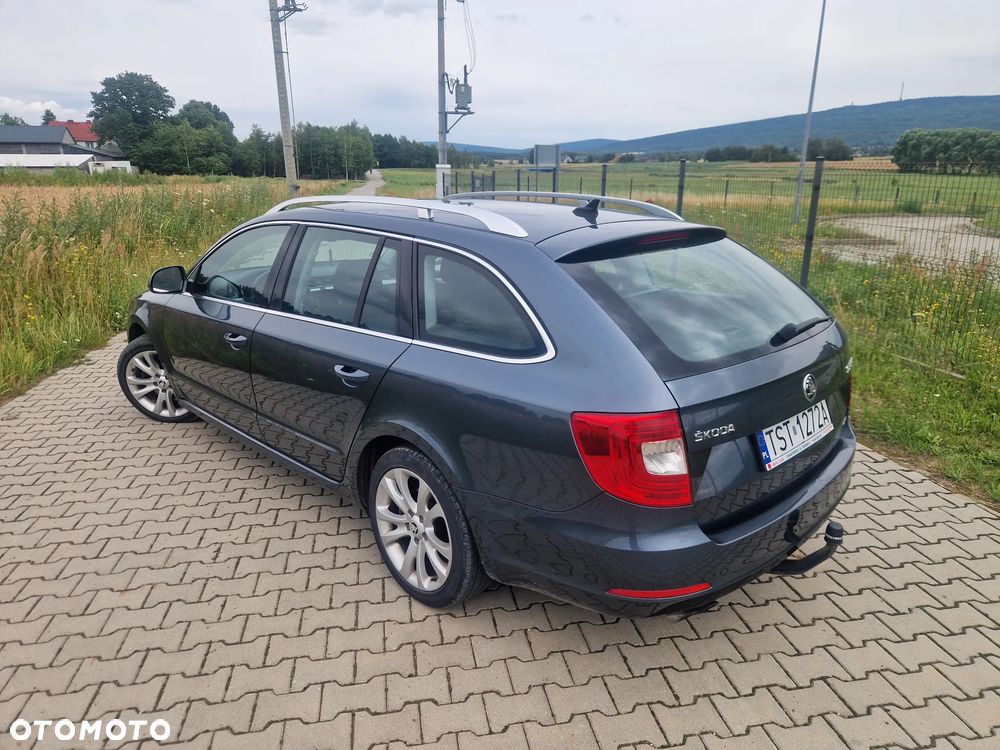 Skoda Superb 2.0 TDI Green tec 4x4 Elegance - 5