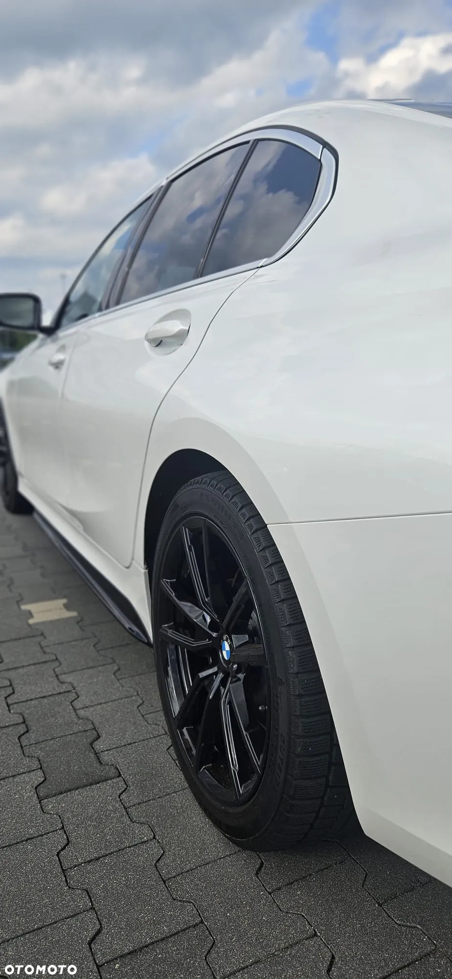 BMW Seria 3 330i xDrive Sport Line - 11