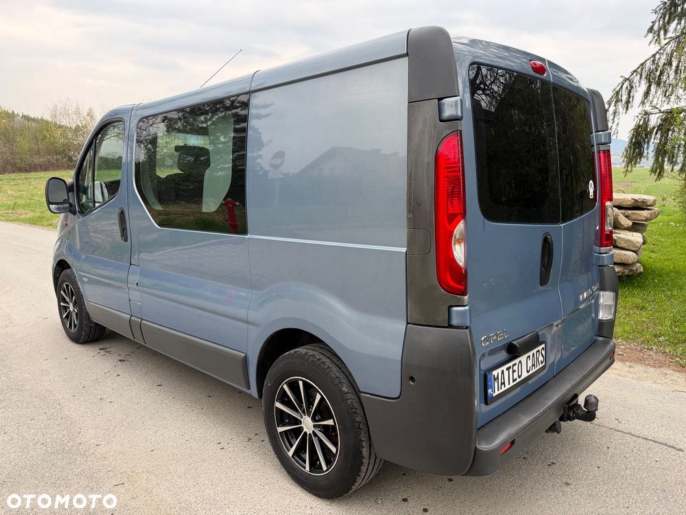 Opel Vivaro - 22