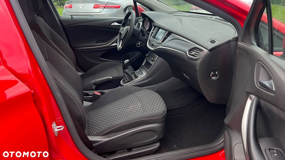 Opel Astra - 36