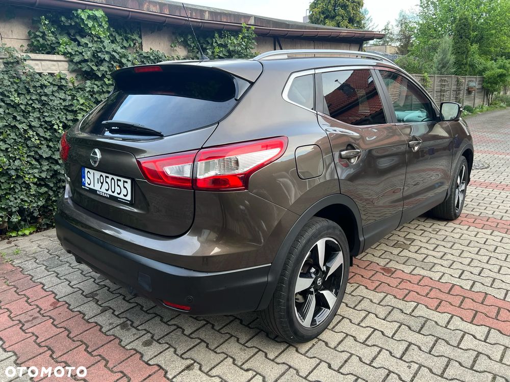 Nissan Qashqai 1.2 DIG-T N-Connecta EU6 - 4