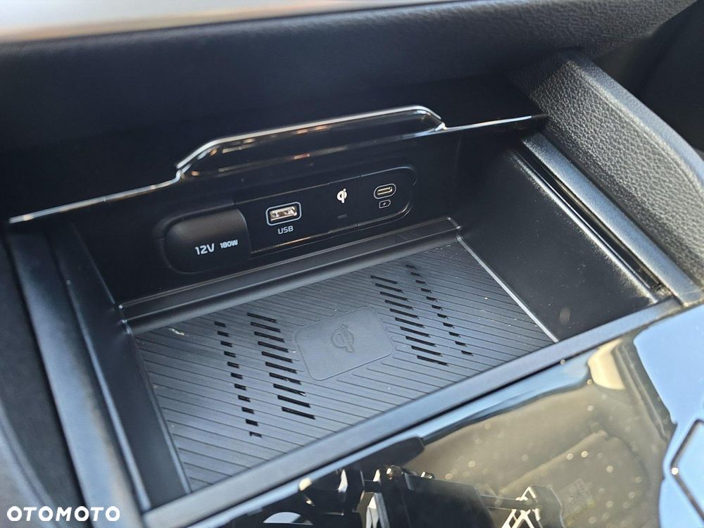 Kia Sportage 1.6 T-GDI HEV Business Line 4WD - 31