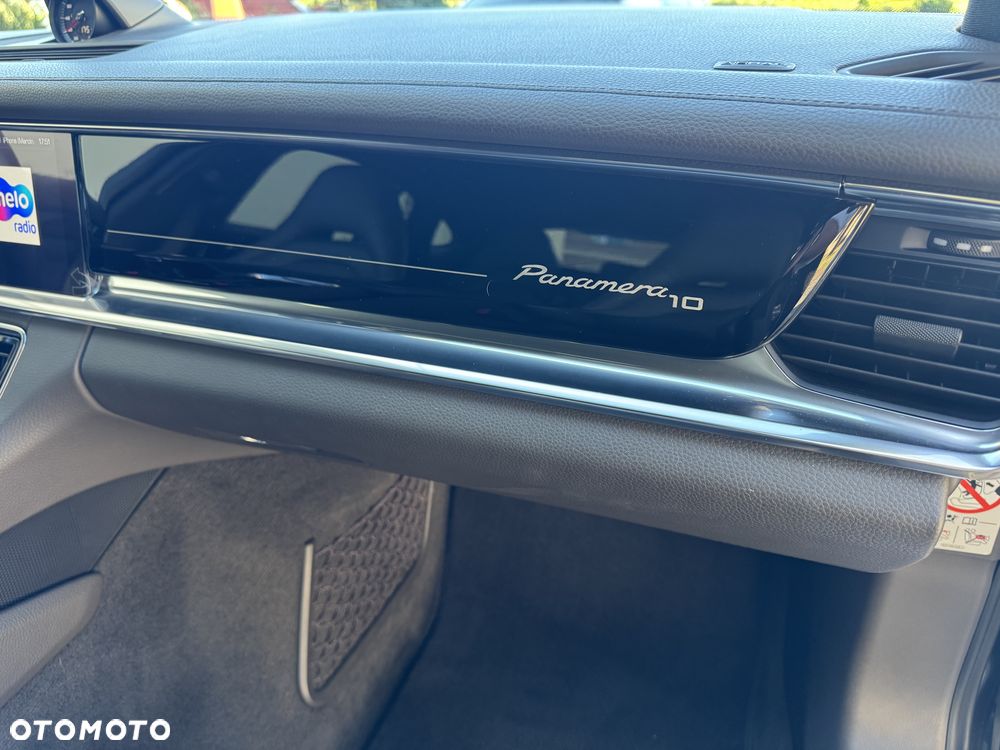 Porsche Panamera 4 - 15