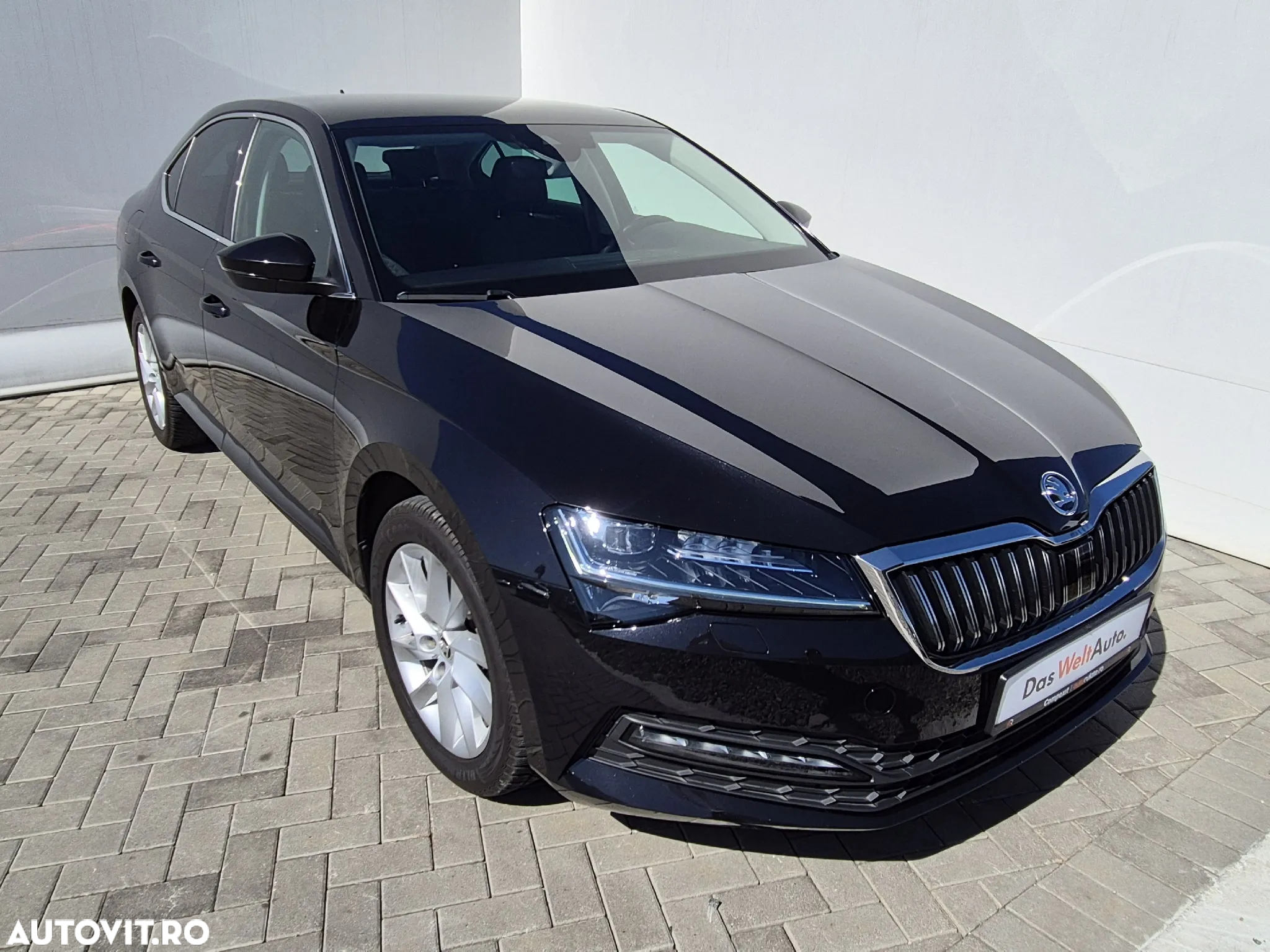 Skoda Superb 1.5 TSI DSG Ambition - 7