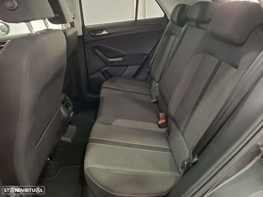 VW T-Roc 1.0 TSI Urban - 13