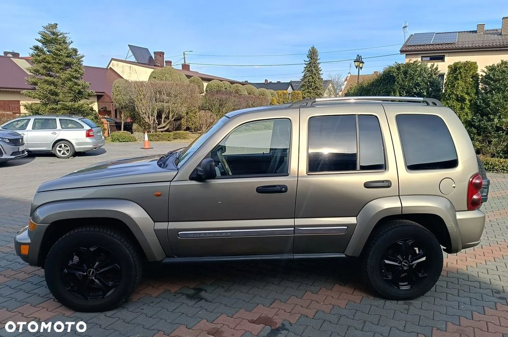 Jeep Cherokee 2.8 CRD Limited - 6