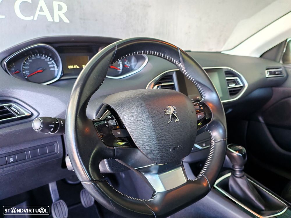 Peugeot 308 1.5 BlueHDi Style - 14