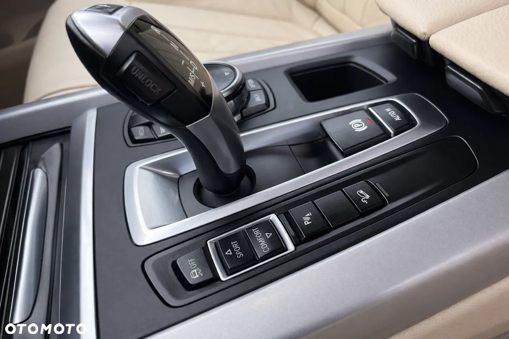 BMW X5 xDrive25d Sport-Aut - 17