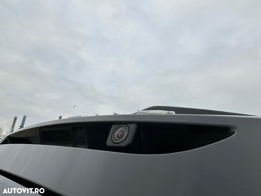 Volvo V40 D3 Plus - 17