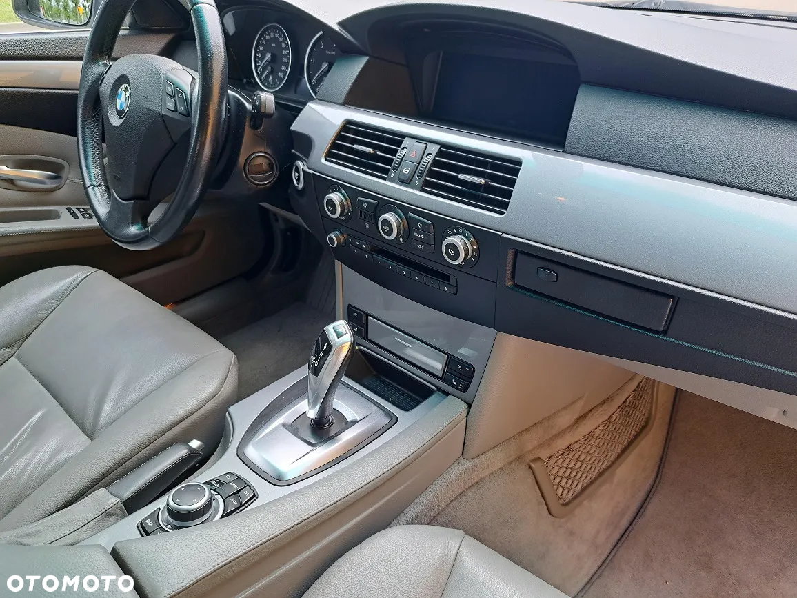 BMW Seria 5 - 10