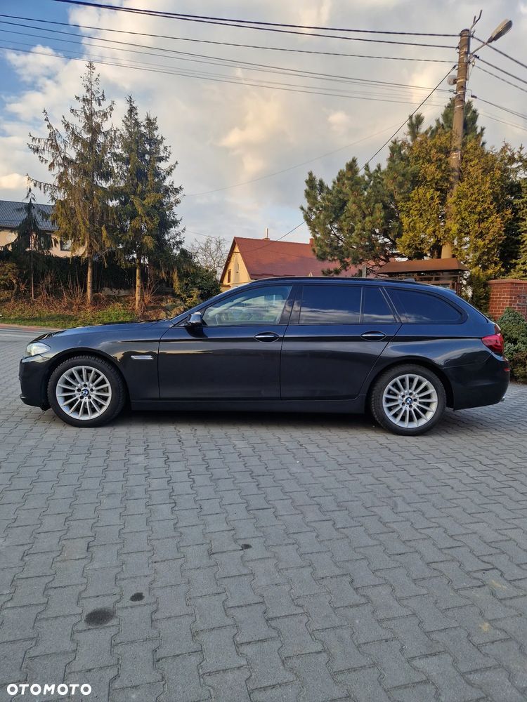 BMW Seria 5 520d - 26