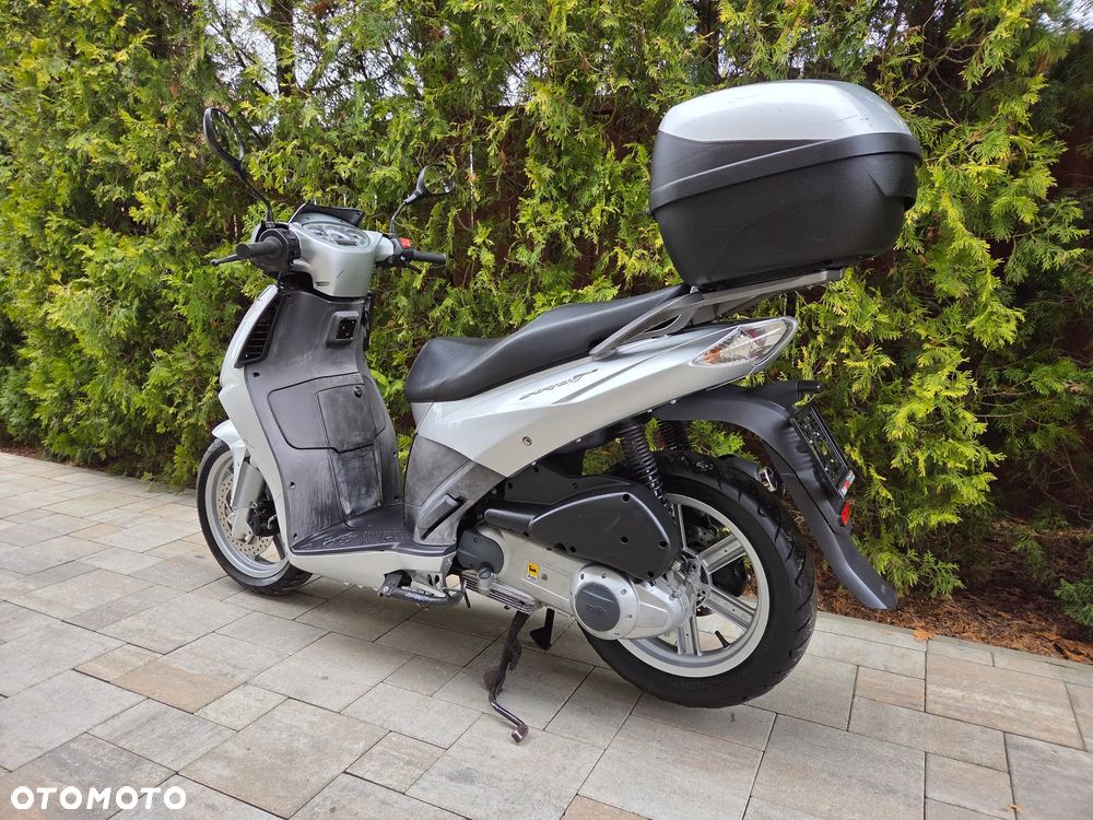 Aprilia Sportcity - 6