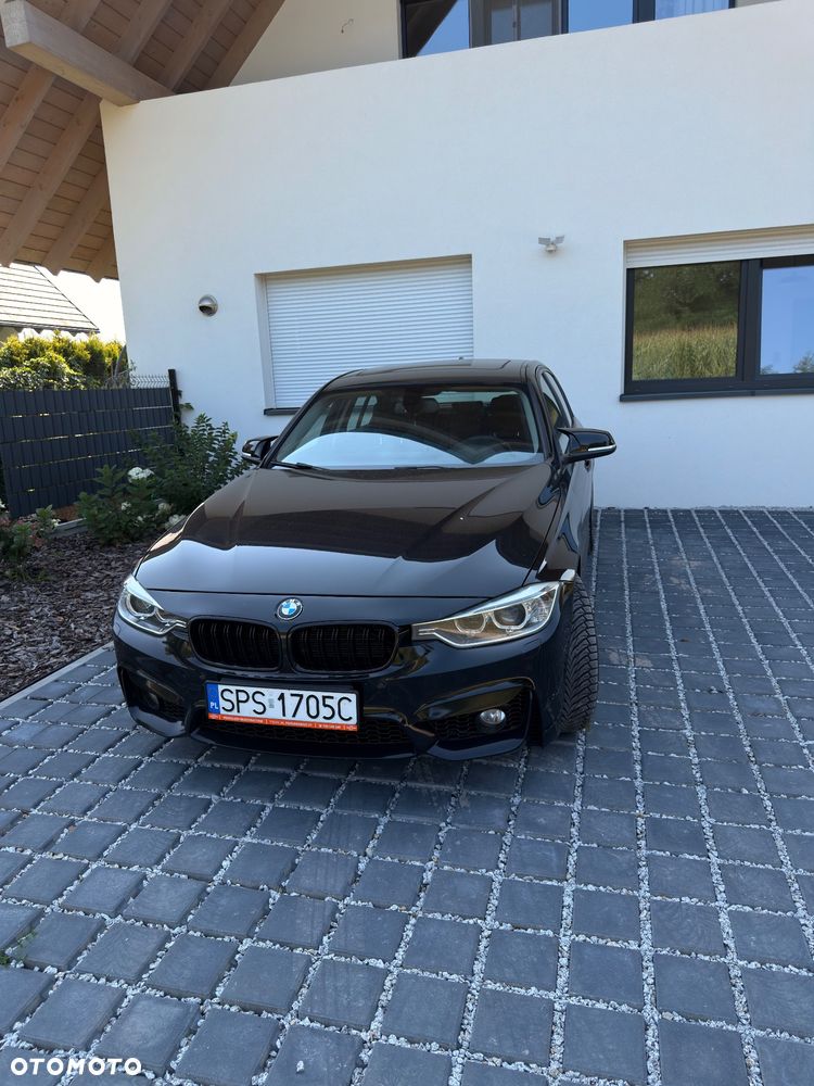 BMW Seria 3 335i xDrive - 1