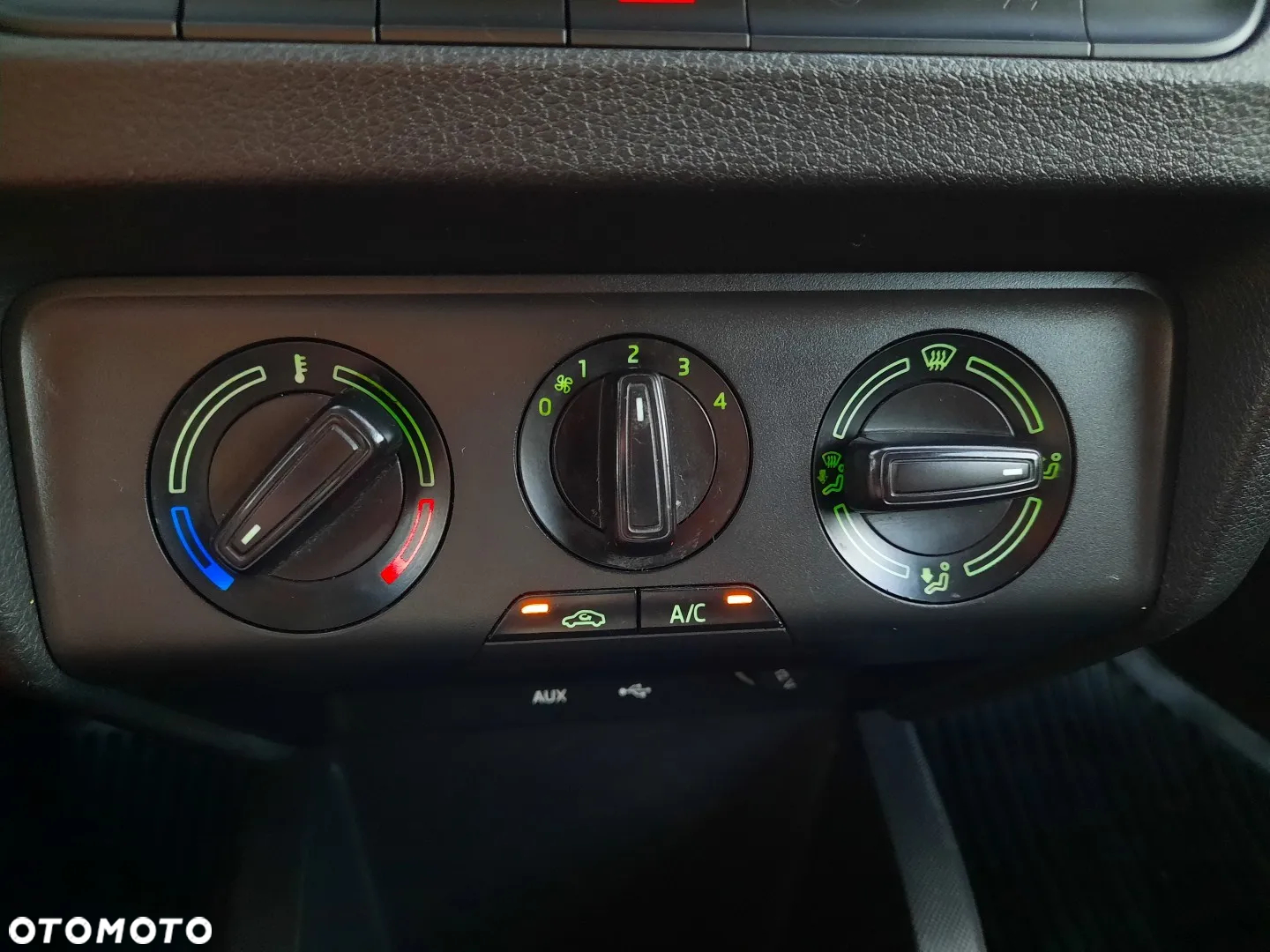 Skoda Fabia 1.2 TSI Ambition - 35