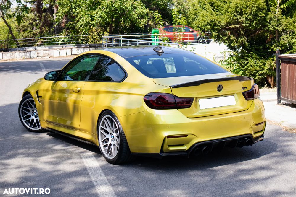 BMW M4 CS - 13