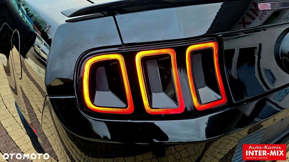 Ford Mustang - 35