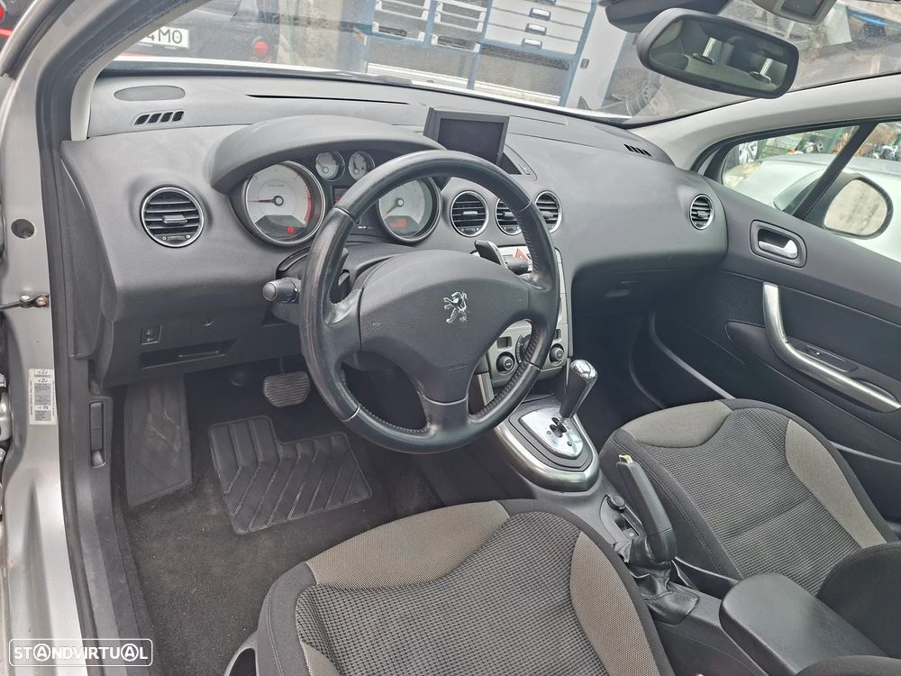 Peugeot 308 1.6 HDi Sport CMP6 - 9