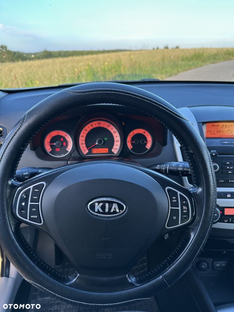 Kia Ceed - 6