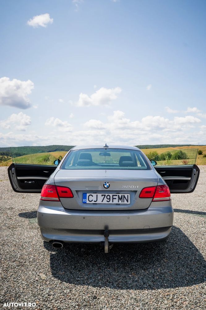 BMW Seria 3 - 12