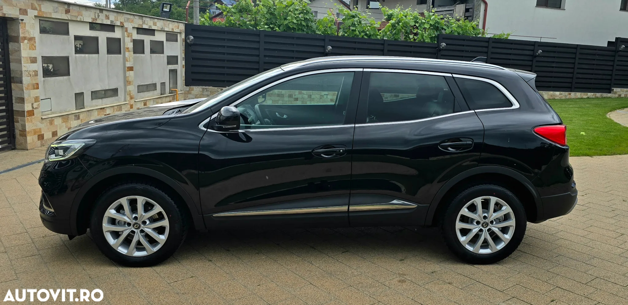 Renault Kadjar TCe 140 GPF BOSE EDITION - 17