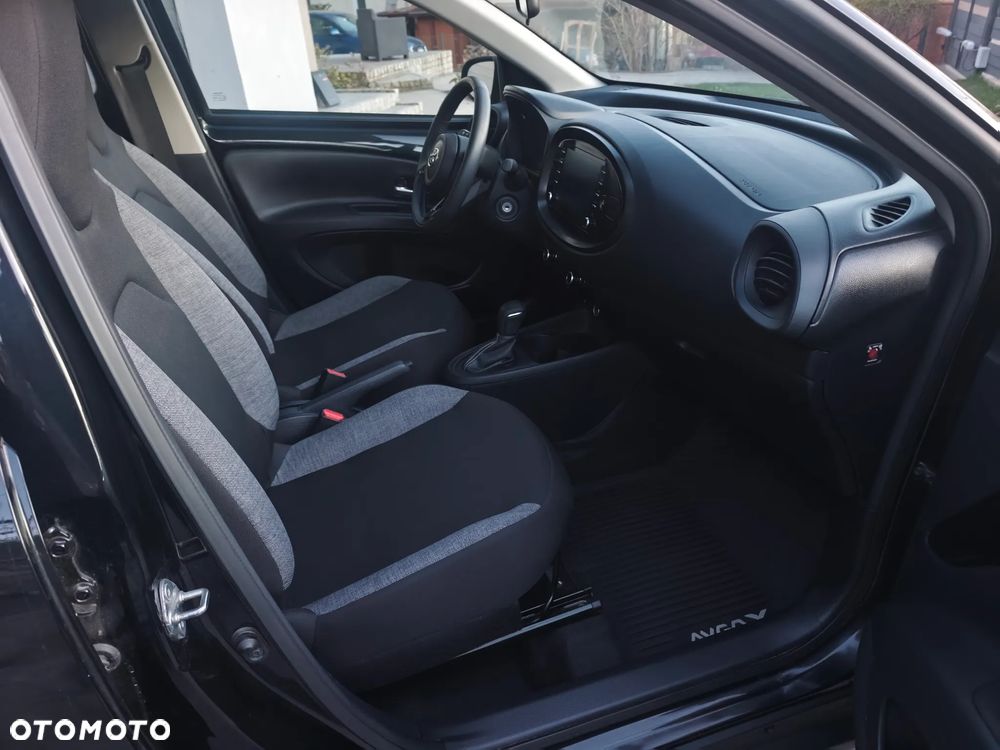 Toyota Aygo X S-CVT Air Prestige - 9