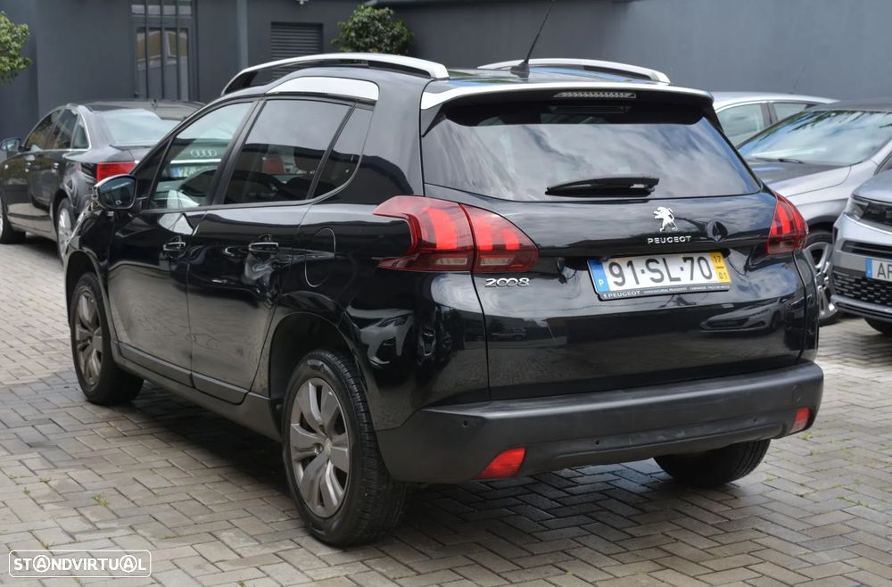 Peugeot 2008 1.2 PureTech Style - 15