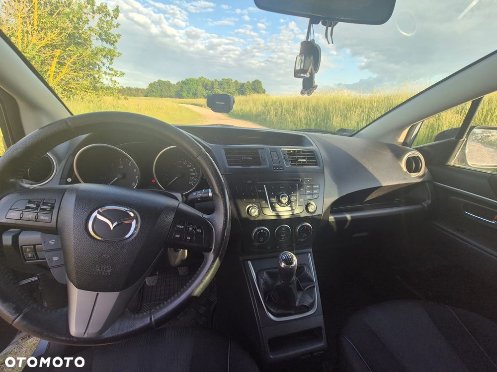 Mazda 5 - 9